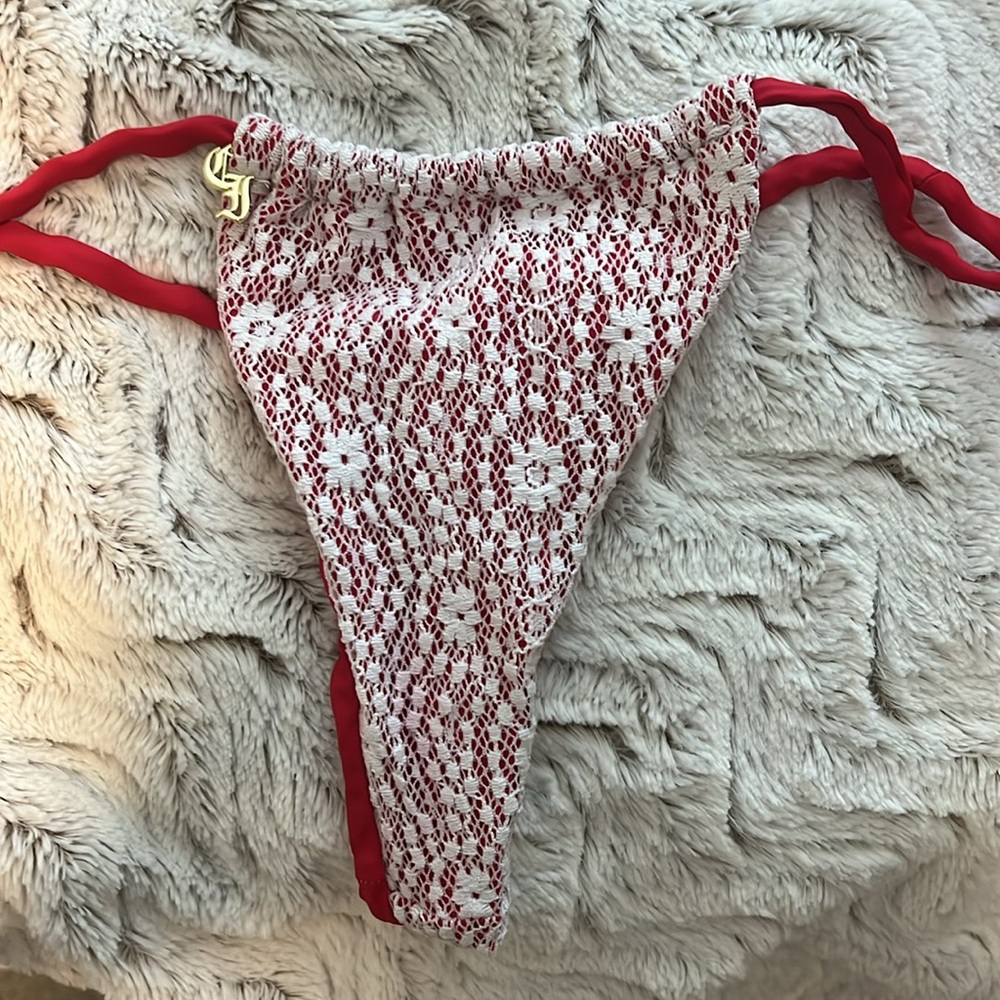 Bikini set - Picture 2 of 3